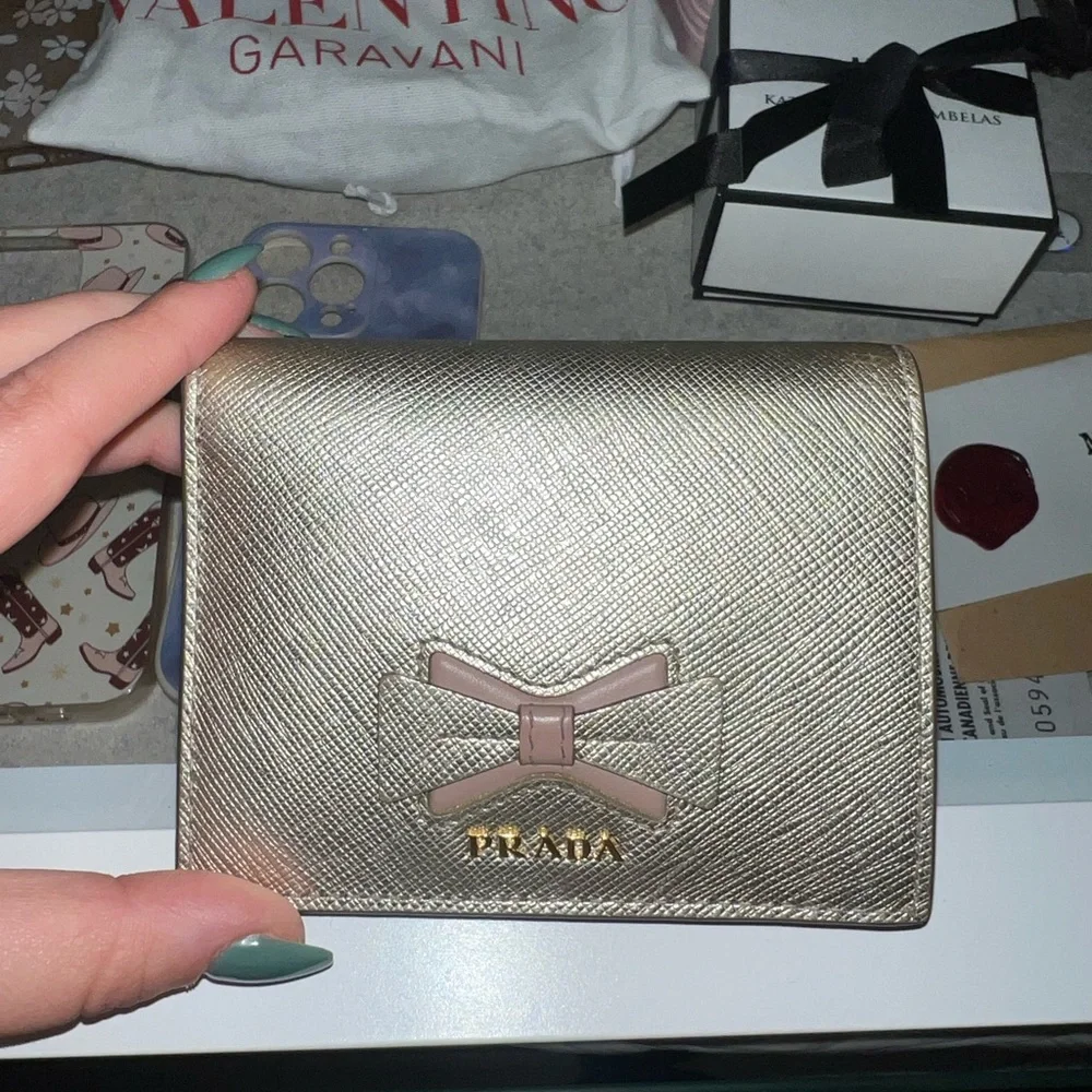 Prada wallet - Picture 2 of 8